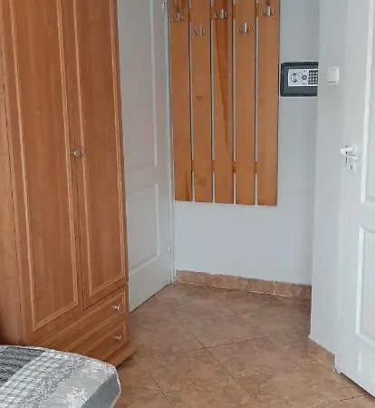 Pokoje&domki Andrzej Kaczor Farm stay *