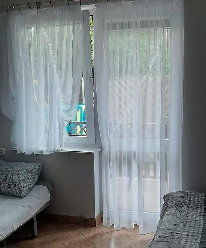 Pokoje&domki Andrzej Kaczor בית חווה פוביירובו